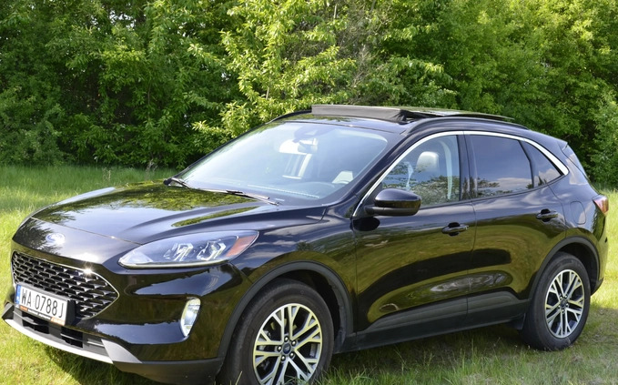 Ford Escape cena 118600 przebieg: 18400, rok produkcji 2022 z Warszawa małe 704